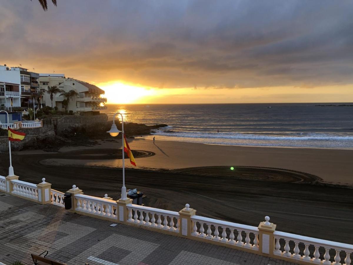 Espectacular En Primera Linea De La Playa Telde Exteriör bild